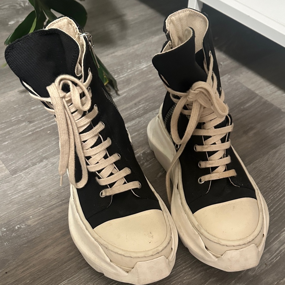 High-Top Black and Cream Sneakers